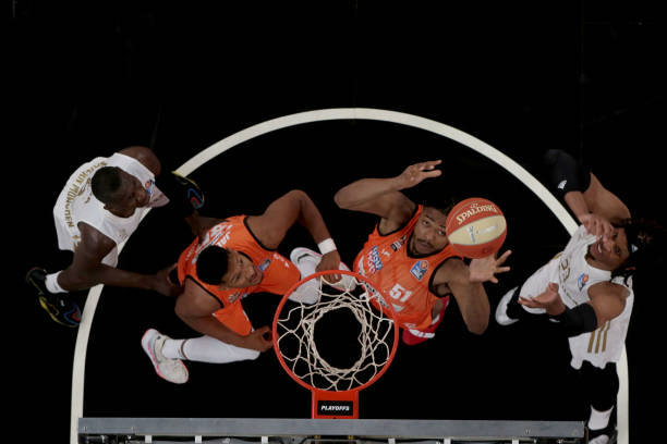 莫塔的执教 莫塔的执教