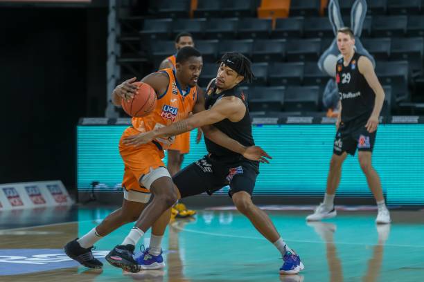 线数据来看 线数据来看