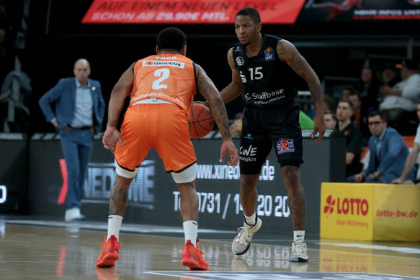 曼城和多纳 曼城和多纳