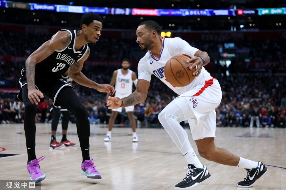 更巧合的是 更巧合的是